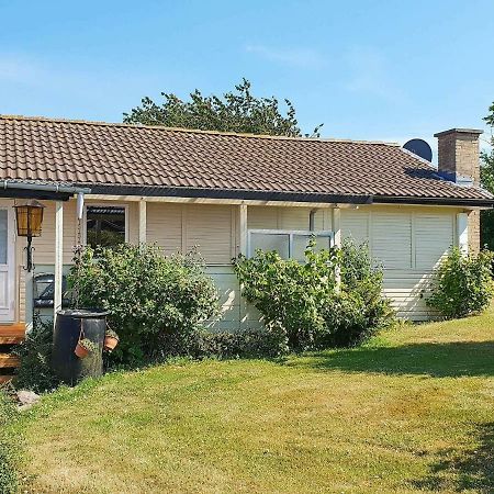 4 Person Holiday Home In Augustenborg Asserballeskov Exterior foto
